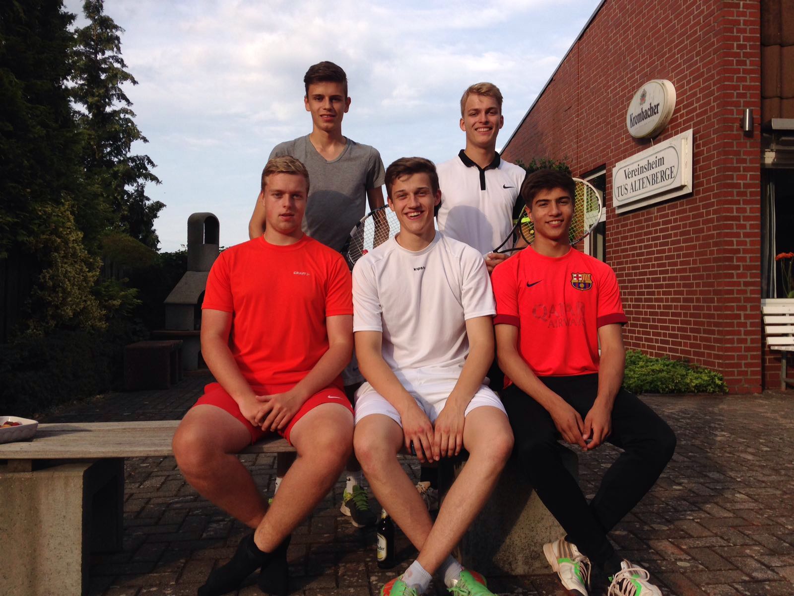 Erfolgreiche Tennissaison der U18-1 Junioren des TuS Altenberge