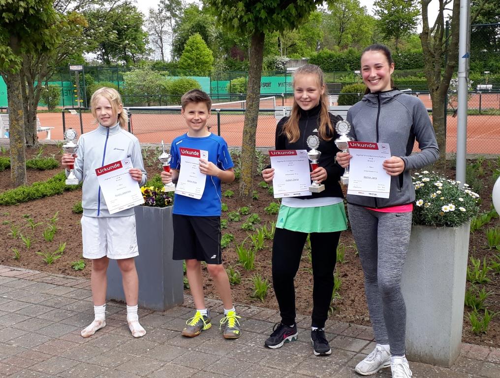 Erfolgreiche Jugend-Kreismeisterschaften Tennis für den TuS Altenberge