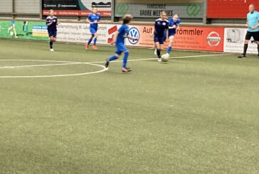 Samstag und Sonntag (14.u.15.12.) Mädchenturniere in der Soccerhalle:                  Der Holzbau Norbert Fieke Cup