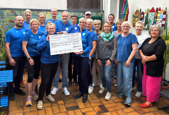1.Altenberger Volksbank-Spendenlauf - jeweils 5.880,98 € für das Familienbündnis Altenberge und die Kinderkrebshilfe Münster               