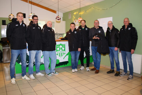 Neue Coaching Jacken für die Jugendtrainer